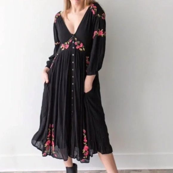 SOLD Free People Embroidered Day Glow Midi Dress - Picture 2 of 6